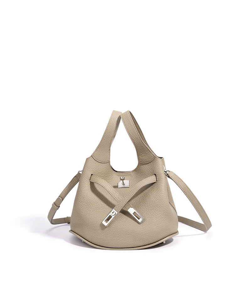 Designed Women's Bag 100% Genuine Leather Single Shoulder or Crossbody Bag Messina