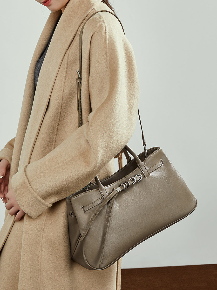 High-End Design Women's Bag 100% Genuine Leather Single Shoulder or Crossbody Bag Nebraska