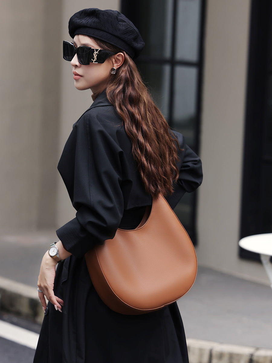 Designed Women's 100% Genuine Leather Single Shoulder and Crossbody Dumpling Bag Midway