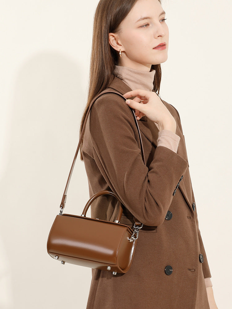 High-End Design 100% Genuine Leather Women's Small Square Box Bag Connecticut