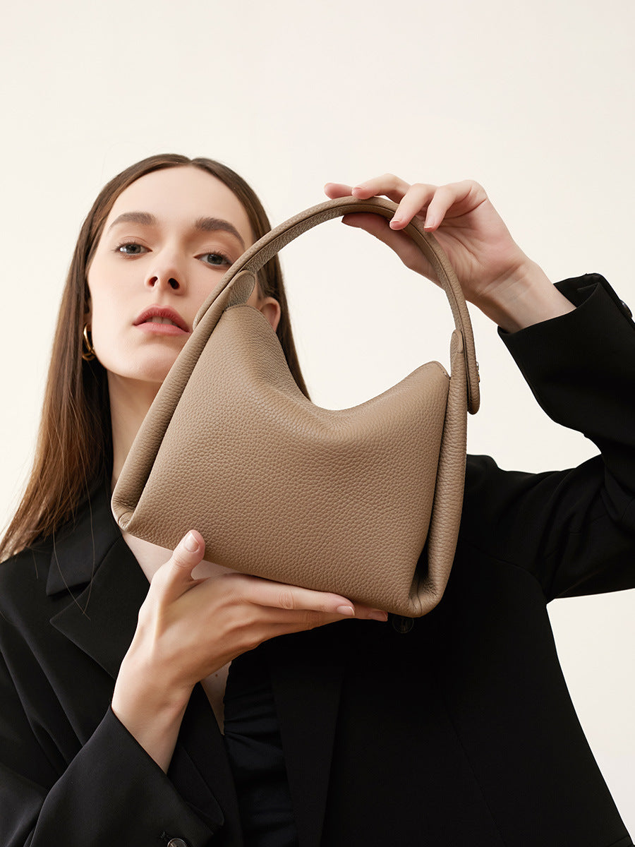 High-End Design Women's 100% Genuine Leather Single Shoulder Crossbody Bag Madeira
