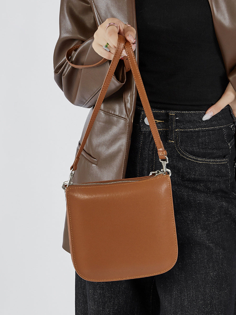High-End Design Women's 100% Genuine Leather Small Single Shoulder Flat Bag Valencia