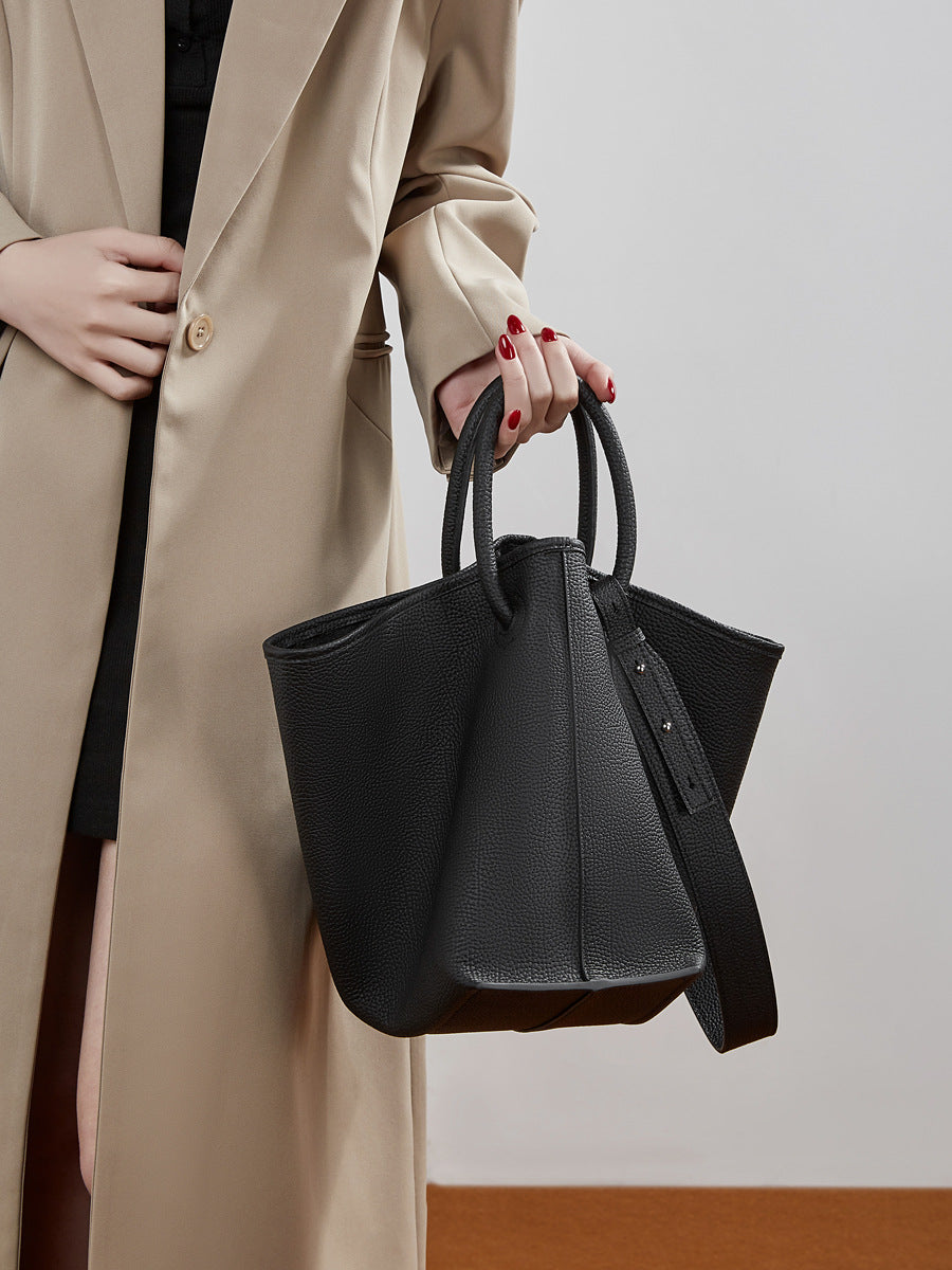 High-End Designed Women's Bag 100% Genuine Leather Single Shoulder or Crossbody Bag Barocco