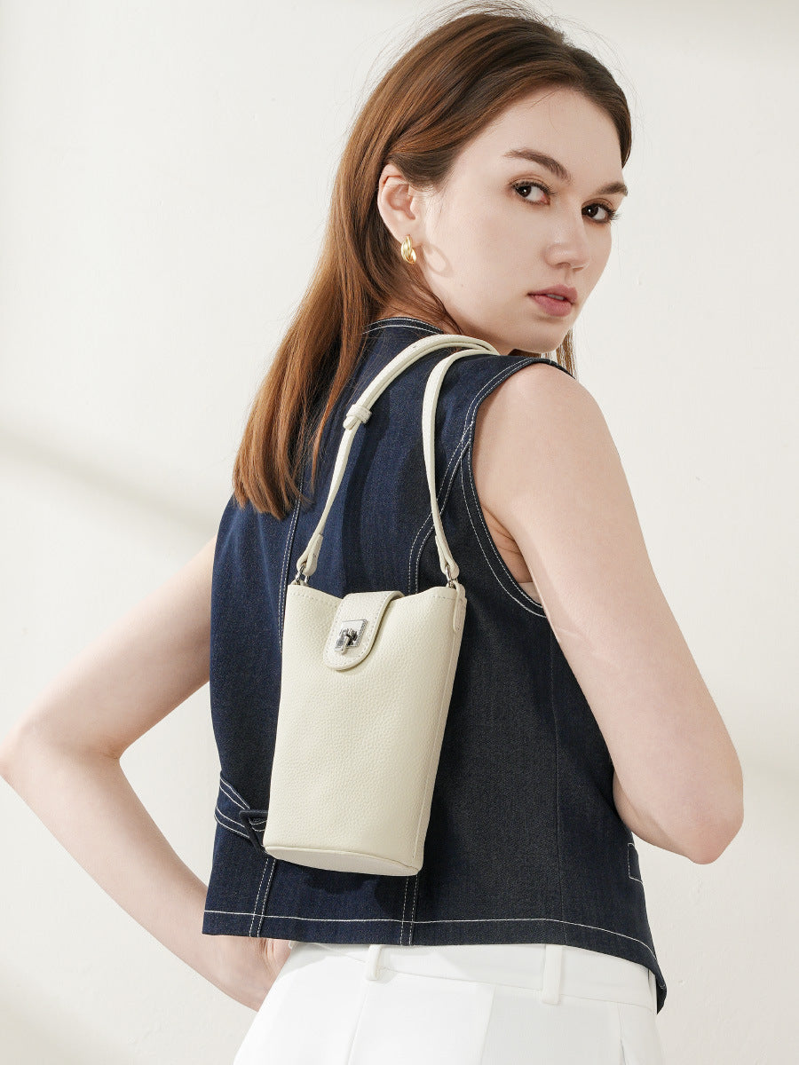 High-End Design Small Women's Bag 100% Genuine Leather Single Shoulder or Crossbody Bag Alaska