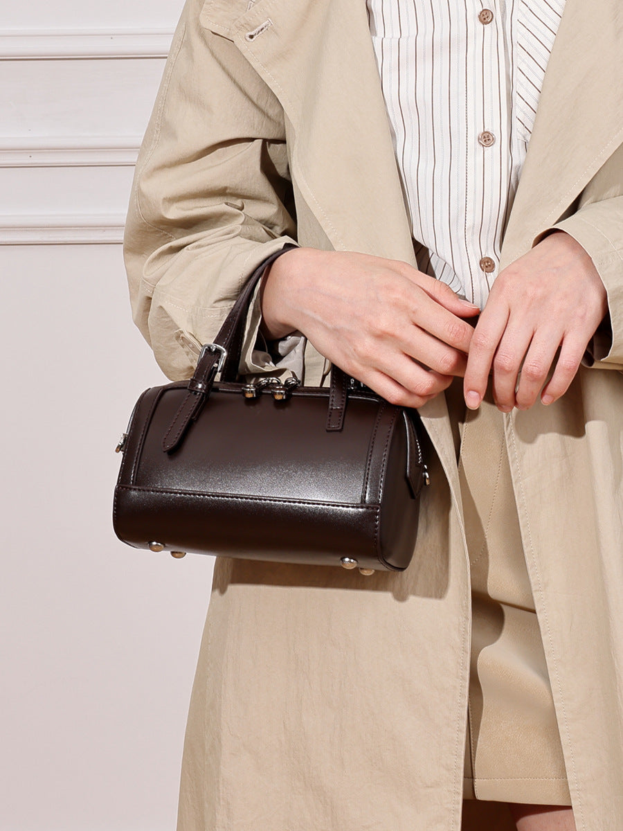 High-End Design Small Women's Bag 100% Genuine Leather Single Shoulder or Crossbody Bag Monaco