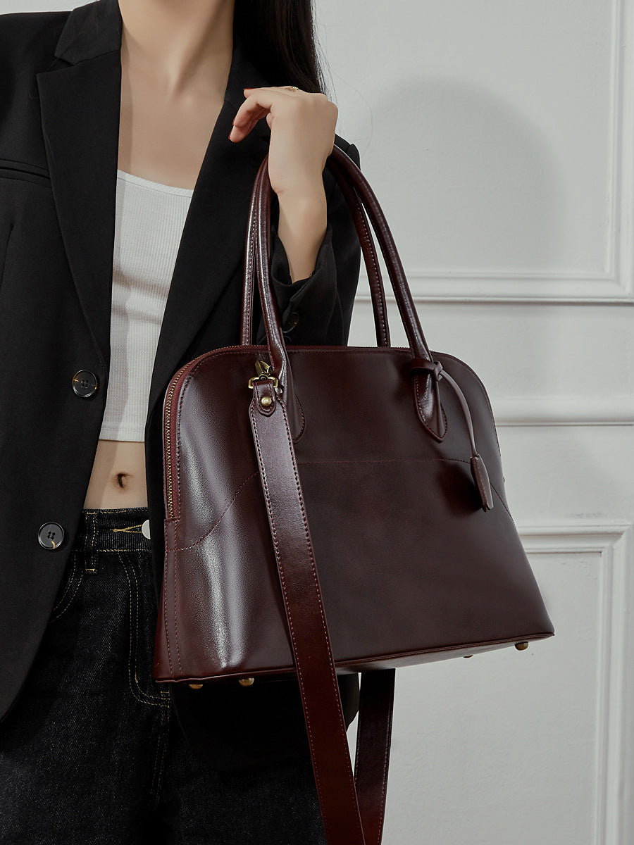 High-End Design Women's Bag 100% Genuine Leather Single Shoulder or Crossbody Bag Michigan