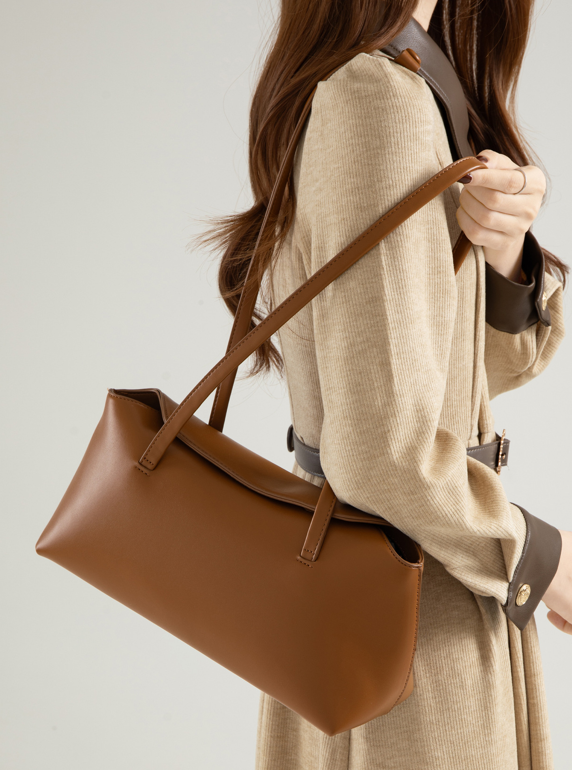 Designed Women's Vegan Leather Single Shoulder Bag Calvi