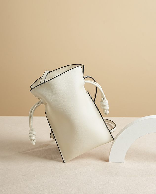 High-End Design Women's 100% Genuine Leather Small Single Shoulder or Crossbody Flat Bag Sorento