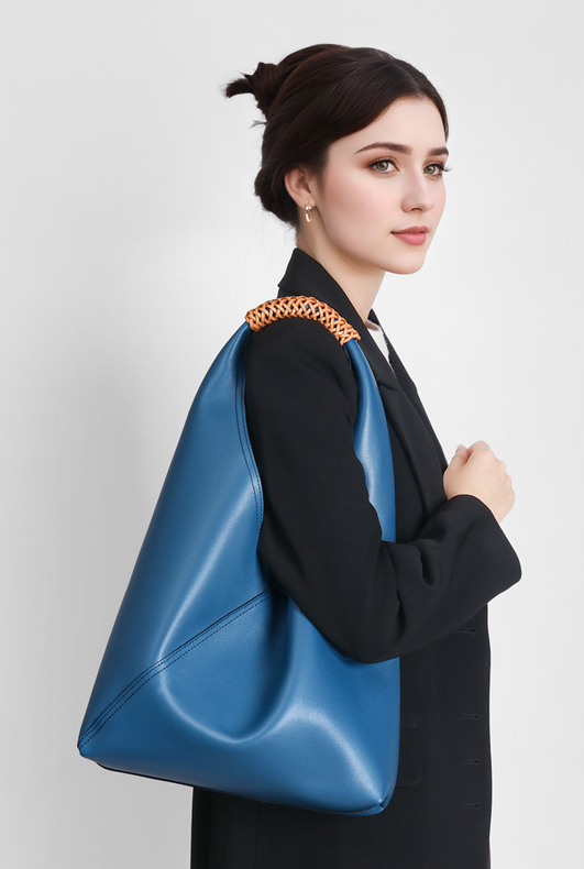 Designed Women's Bag 100% Genuine Leather Single Shoulder Underarm Bag Alba