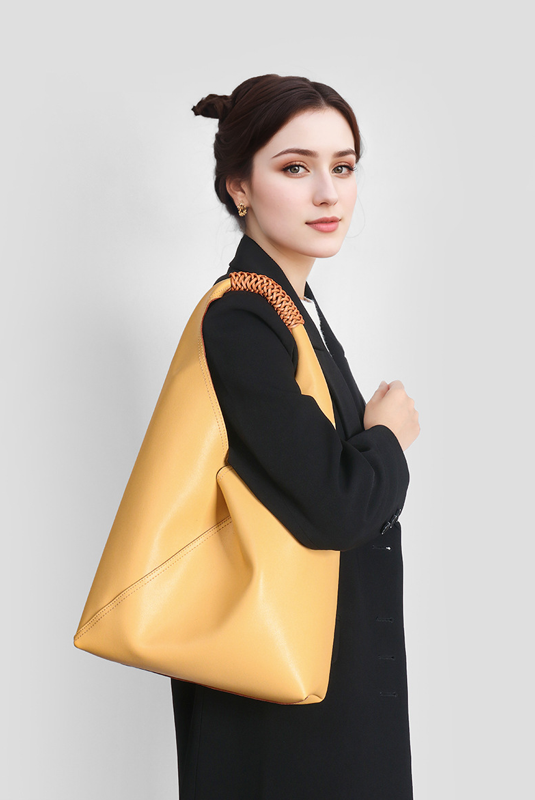 Designed Women's Bag 100% Genuine Leather Single Shoulder Underarm Bag Alba