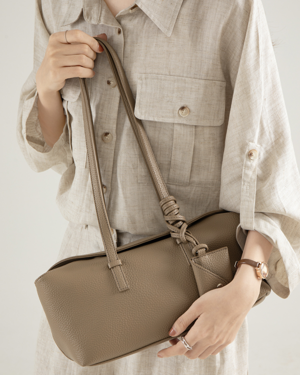 Designed Women's Vegan Leather Single Shoulder Bag Figaro
