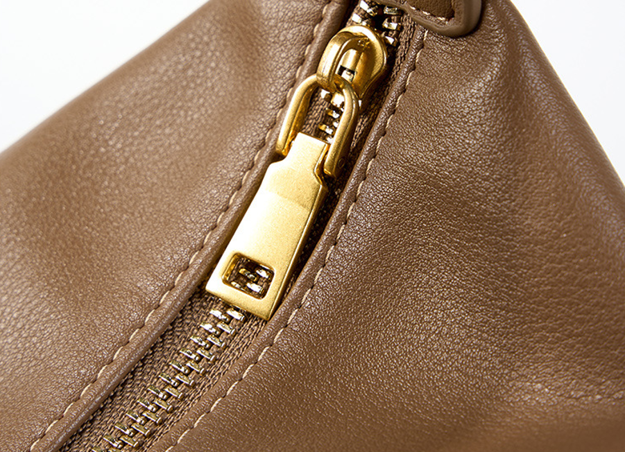 Designed Women's 100% Genuine Leather Single Shoulder or Crossbody Bag Dole