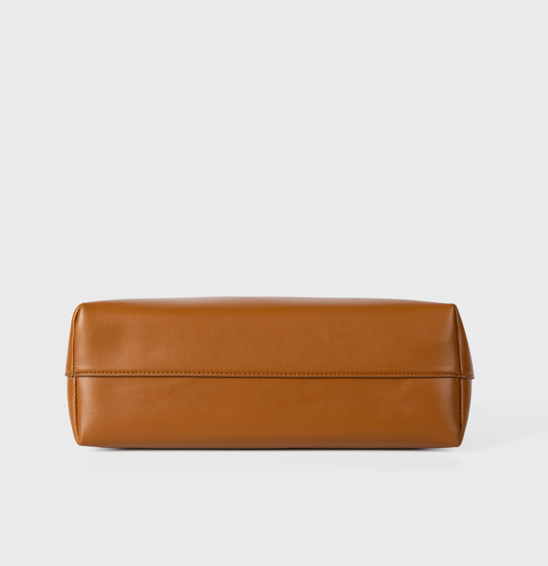 Designed Women's Vegan Leather Single Shoulder Bag Calvi