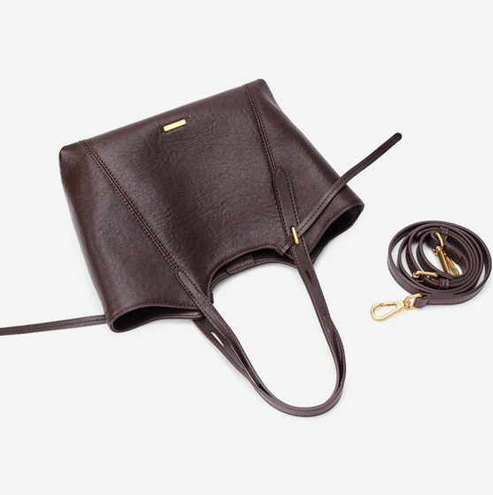 Designed Women's 100% Genuine Leather Single Shoulder or Crossbody Bag Vienne