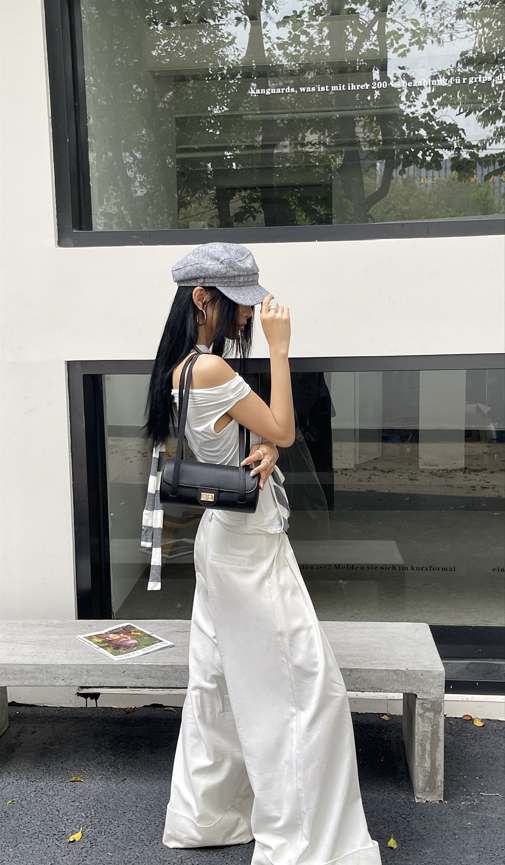 Designed Women's Vegan Leather Single Shoulder Bag Monica