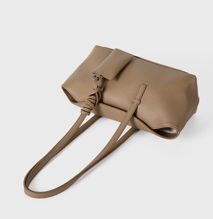 Designed Women's Vegan Leather Single Shoulder Bag Figaro