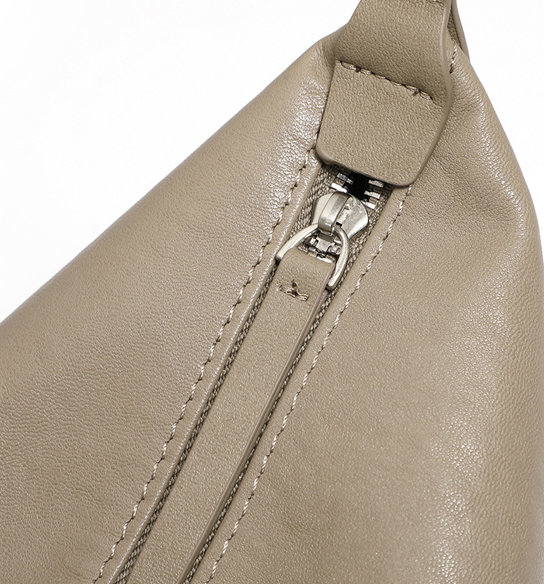 Designed Women's Bag 100% Genuine Leather Single Shoulder or Crossbody Bag Jaca