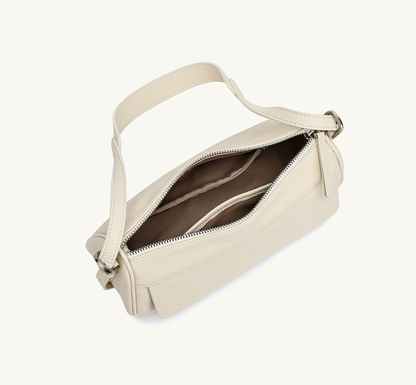 Designed Women's Bag 100% Genuine Leather Single Shoulder or Crossbody Bag Ra