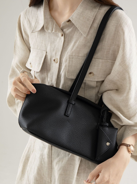 Designed Women's Vegan Leather Single Shoulder Bag Figaro