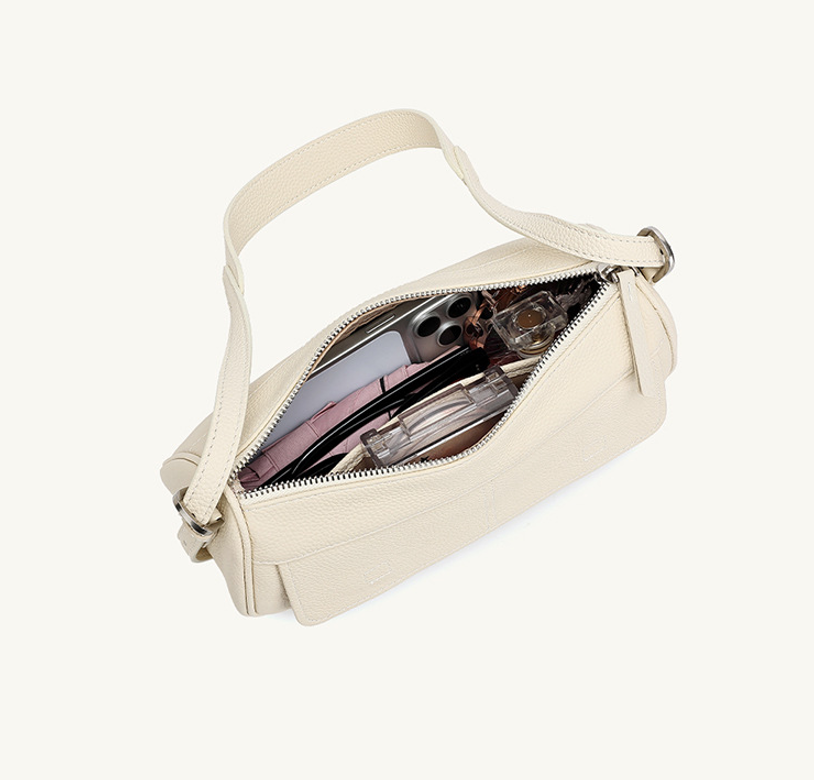 Designed Women's Bag 100% Genuine Leather Single Shoulder or Crossbody Bag Ra