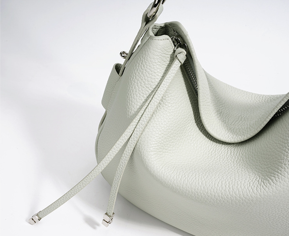 Design Women's Bag 100% Genuine Leather Single Shoulder or Crossbody Bag Bastia