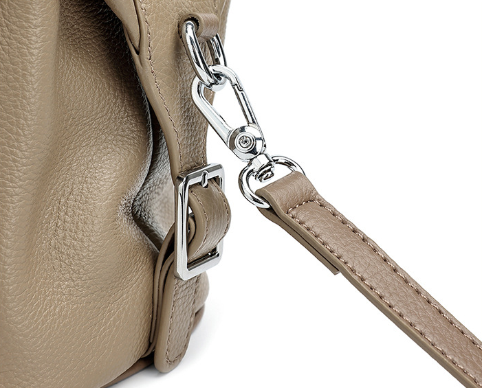 Designed Women's Bag 100% Genuine Leather Single Shoulder or Crossbody Bag Lemoux