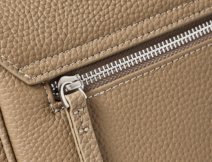 Designed Women's Bag 100% Genuine Leather Single Shoulder or Crossbody Bag Sedan