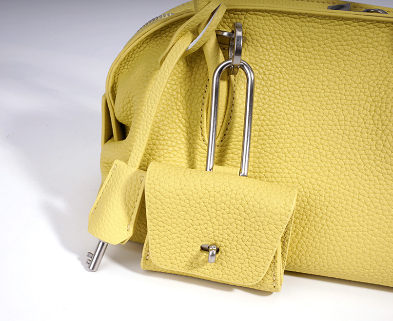 Design Women's Bag 100% Genuine Leather Single Shoulder or Crossbody Bag Sierra