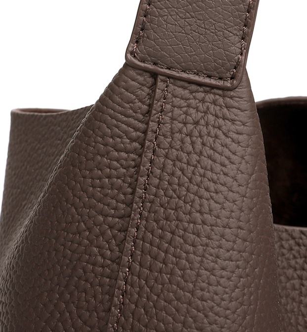Design Women's Bag 100% Genuine Leather Single Shoulder or Crossbody Bag Lana