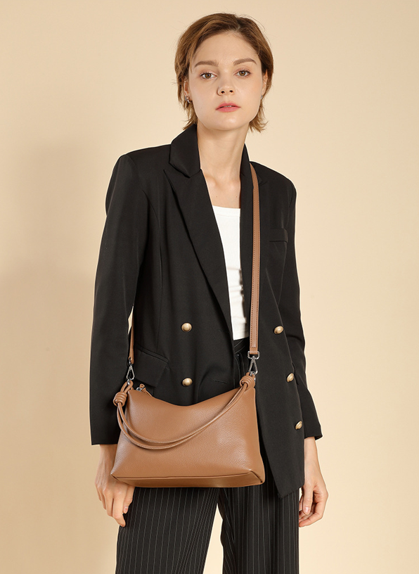 Designed Women's 100% Genuine Leather Single Shoulder and Crossbody Bag Cosby