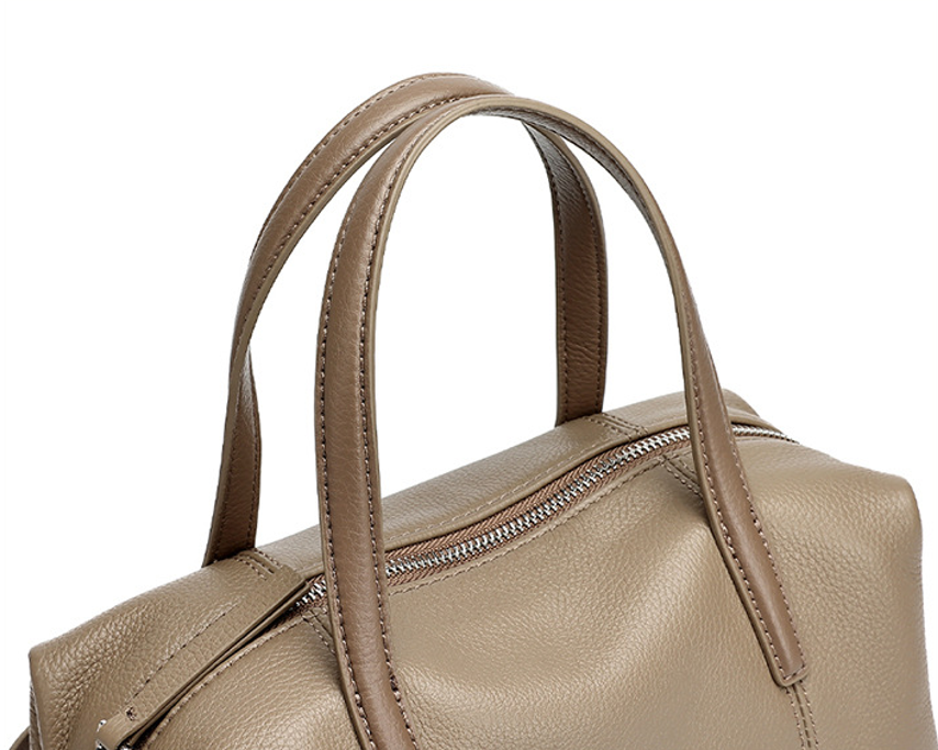 Designed Women's Bag 100% Genuine Leather Single Shoulder or Crossbody Bag Lemoux