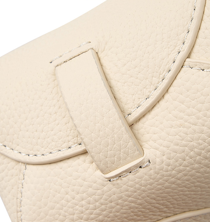 Designed Women's Bag 100% Genuine Leather Single Shoulder or Crossbody Bag Ives