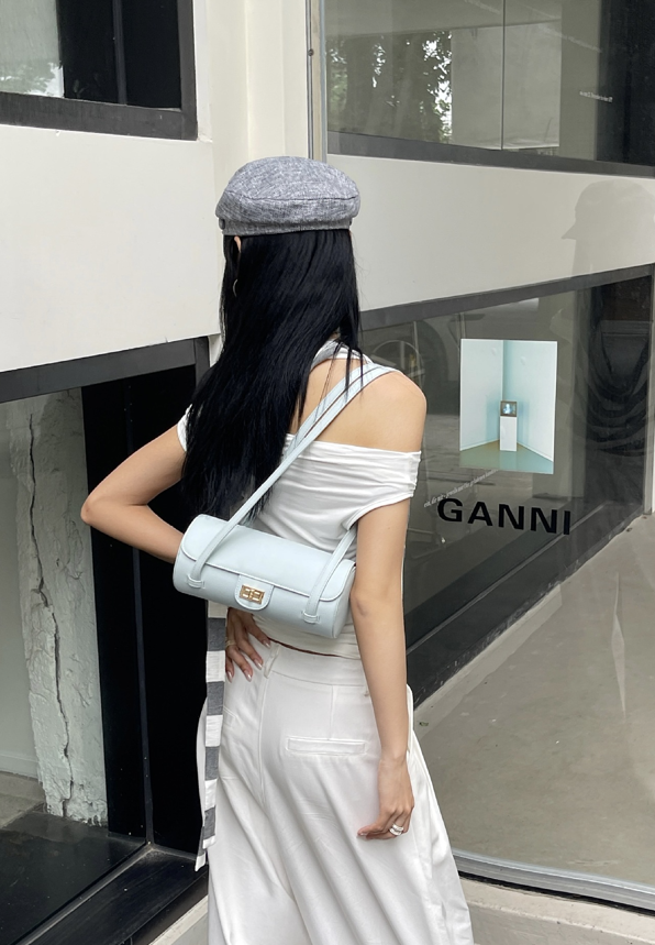 Designed Women's Vegan Leather Single Shoulder Bag Monica