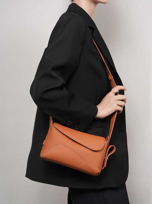 Designed Women's Bag 100% Genuine Leather Single Shoulder or Crossbody Bag Ives