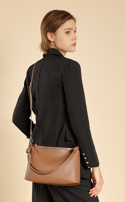 Designed Women's 100% Genuine Leather Single Shoulder and Crossbody Bag Cosby