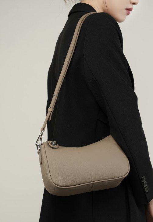 Designed Women's Bag 100% Genuine Leather Single Shoulder or Crossbody Bristol