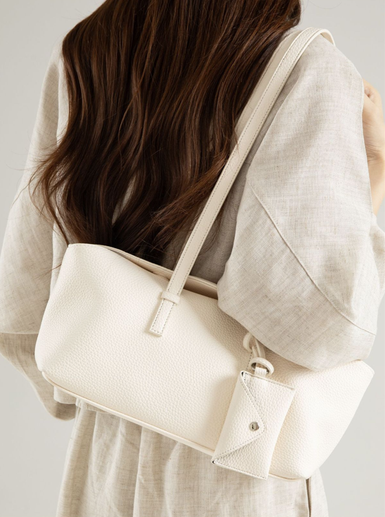 Designed Women's Vegan Leather Single Shoulder Bag Figaro