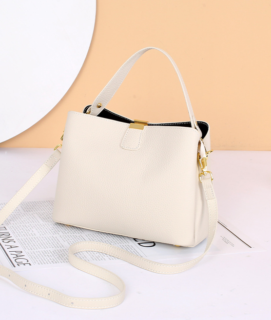 High-End Design Small Women's Bag 100% Genuine Leather Single Shoulder or Crossbody Bag Piana