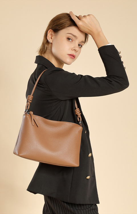 Designed Women's 100% Genuine Leather Single Shoulder and Crossbody Bag Cosby