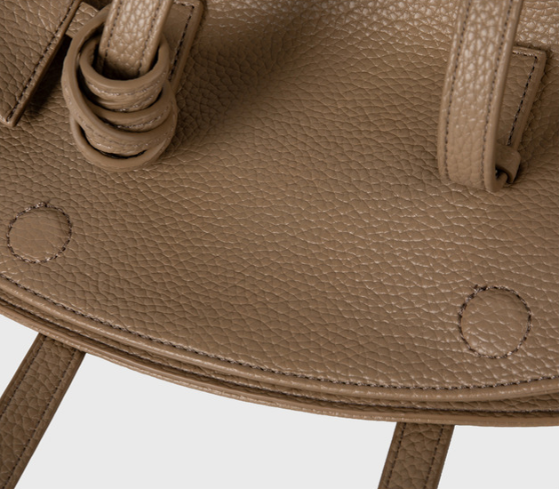 Designed Women's Vegan Leather Single Shoulder Bag Figaro