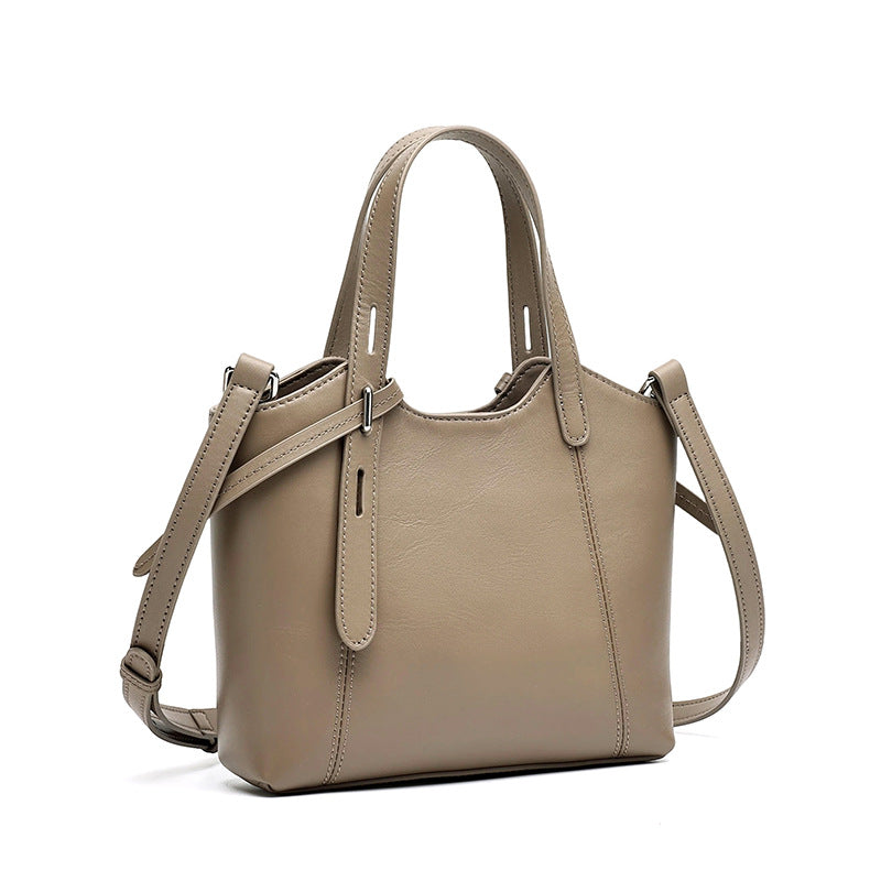 Designed Women's Bag 100% Genuine Leather Single Shoulder or Crossbody Bag Real