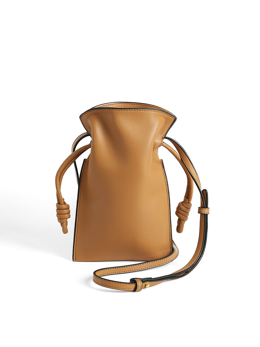 Designed Women's 100% Genuine Leather Small Single Shoulder or Crossbody Flat Bag Sorento