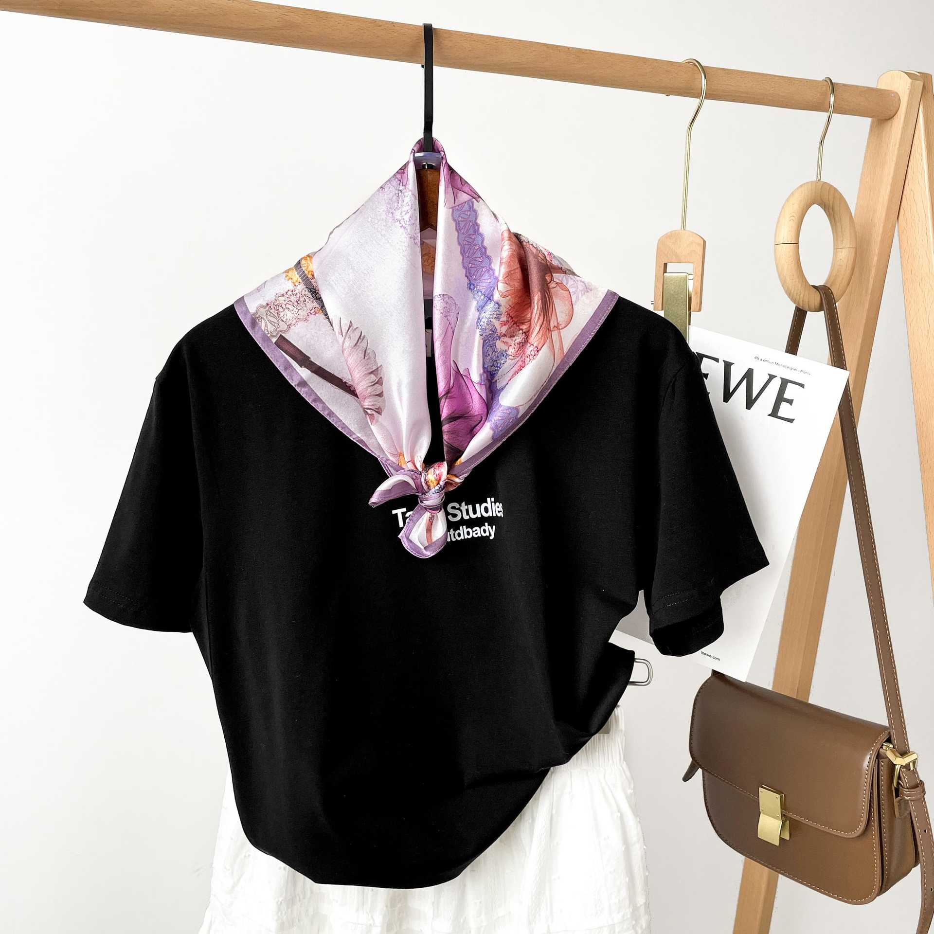 Women's 100% Mulberry Silk Scarves, Oil Printed in France
