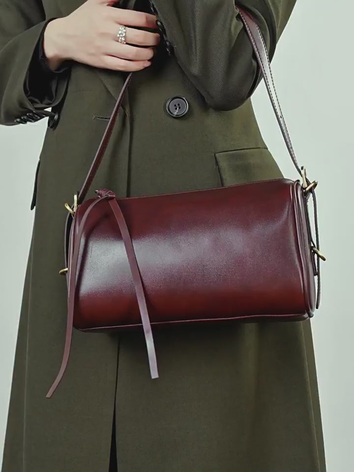 High-End Design Women's 100% Genuine Leather Single Shoulder Pillow Bag Seattle