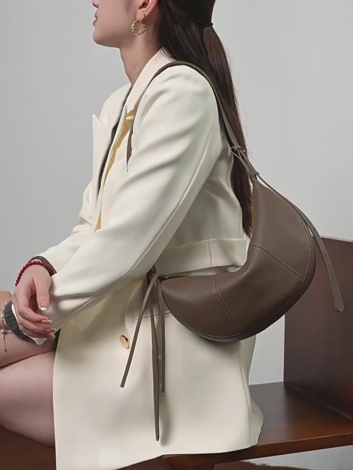High-End Design Women's 100% Genuine Leather Single Shoulder and Crossbody Dumpling Bag Azur