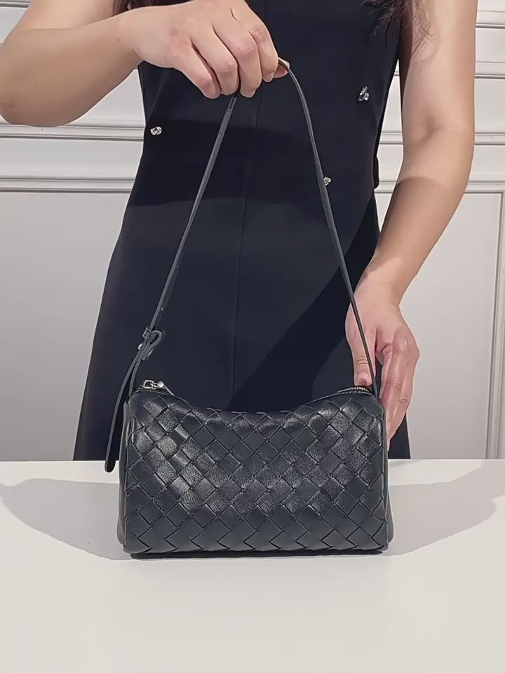 High-End Design Women's 100% Genuine Leather Single Shoulder or Crossbody Handmade Woven Bag Samoa