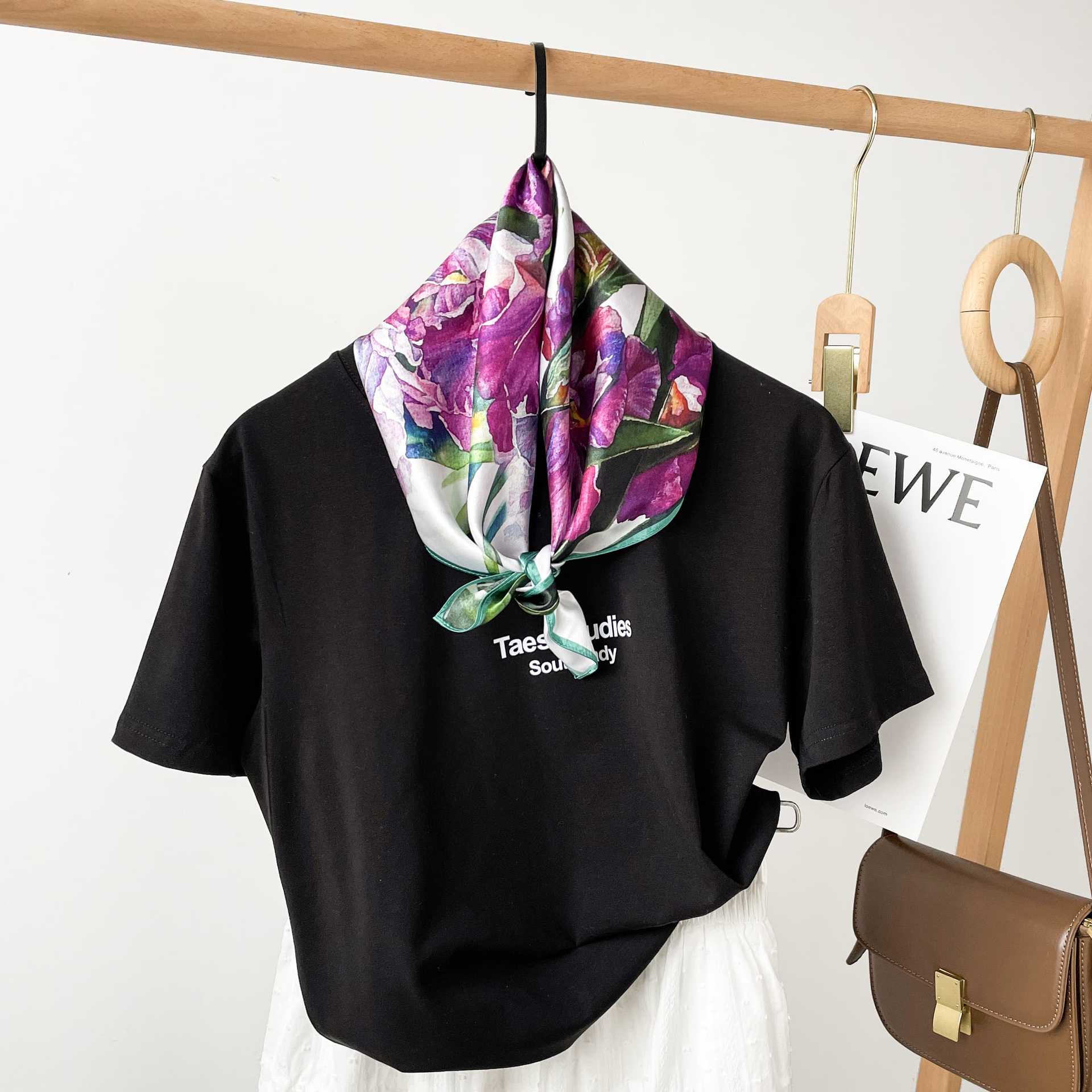 Women's 100% Mulberry Silk Scarves, Oil Printed in France